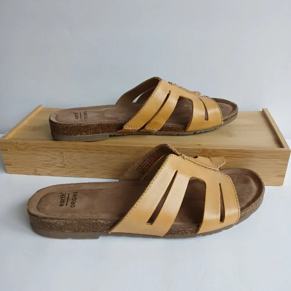 Earth Origins women's tan sandals Sz 7M